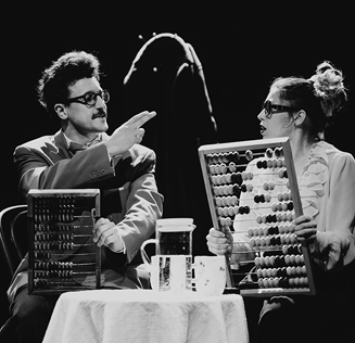 Театр «Контекст». Спектакль «Драма в сладких пирожках»