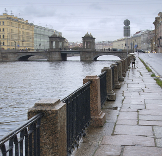 Выставка «Владимирская площадь и её окрестности. Фотографии Владимира Уржумцева»