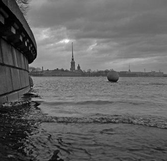 Выставка фотографий Андрея Вилли Усова "LUBITEL"